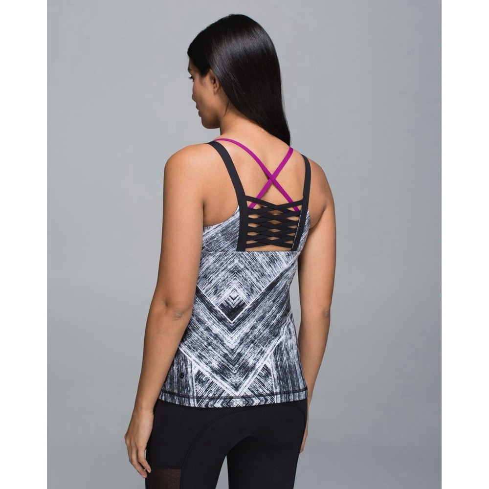 Lululemon Hot to Street Tank Black White & Plum Abstract Strappy Size 4 Active